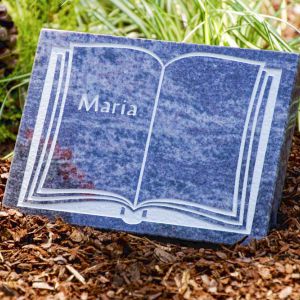 Rolle NatursteinGrabmal_2.JPG